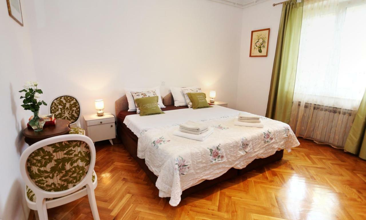 Apartments Rose Kaštela المظهر الخارجي الصورة
