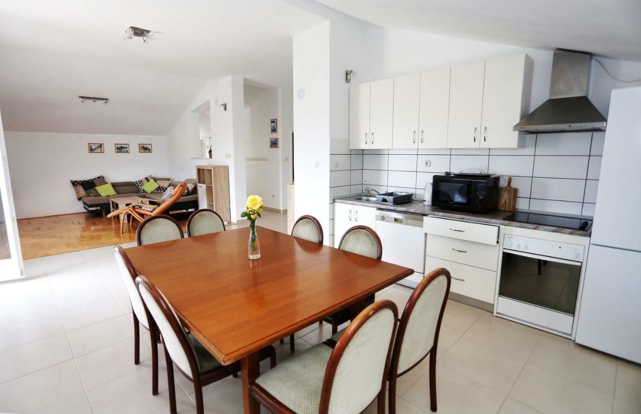 Apartments Rose Kaštela المظهر الخارجي الصورة